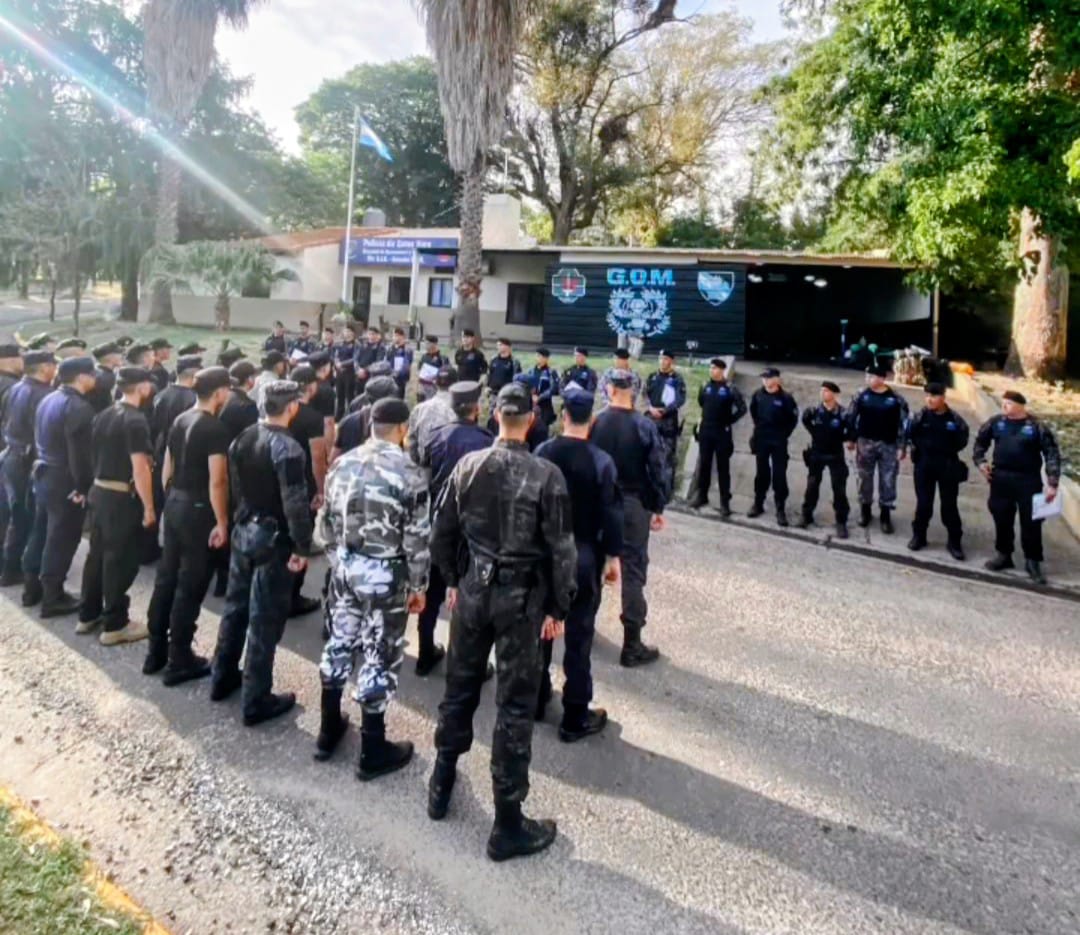 Tres paceños participan del Curso Internacional del G.O.M.